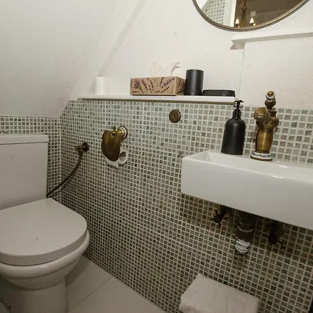 Apartment G&g