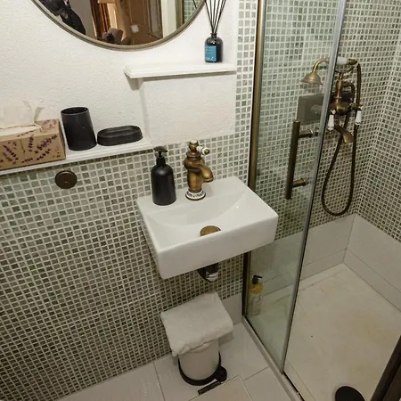 G&g Apartment *